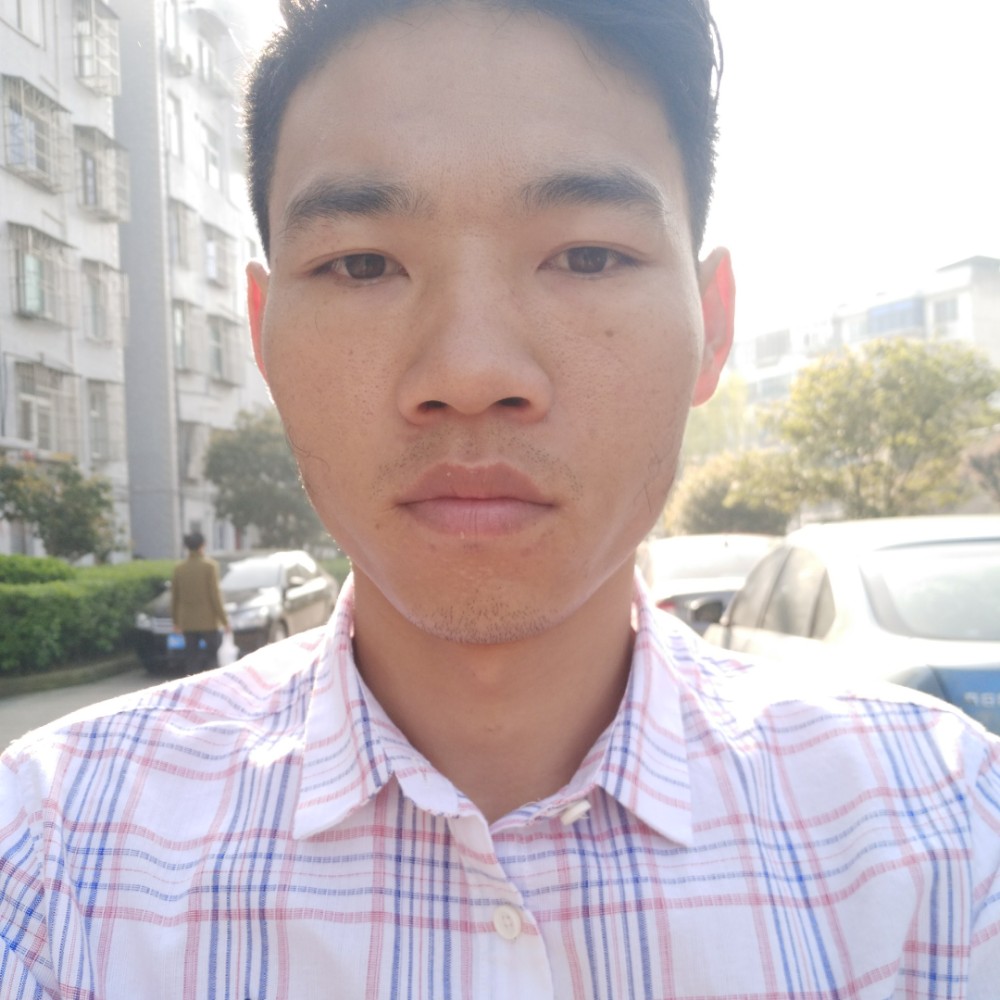 月光改变怕孤单的照片