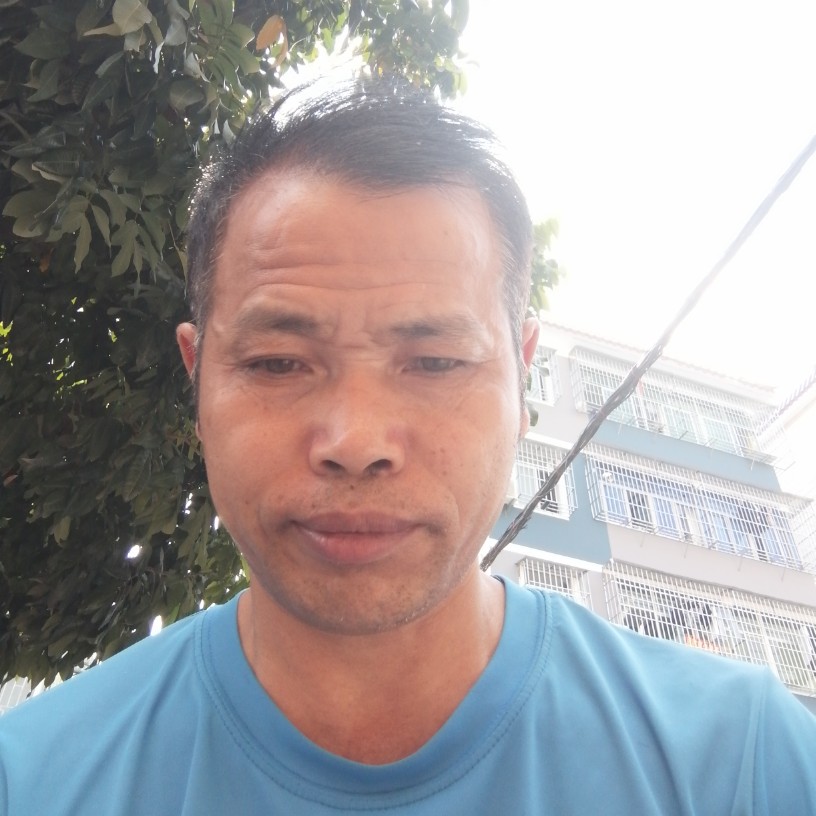 认真丝袜阳光下的的照片
