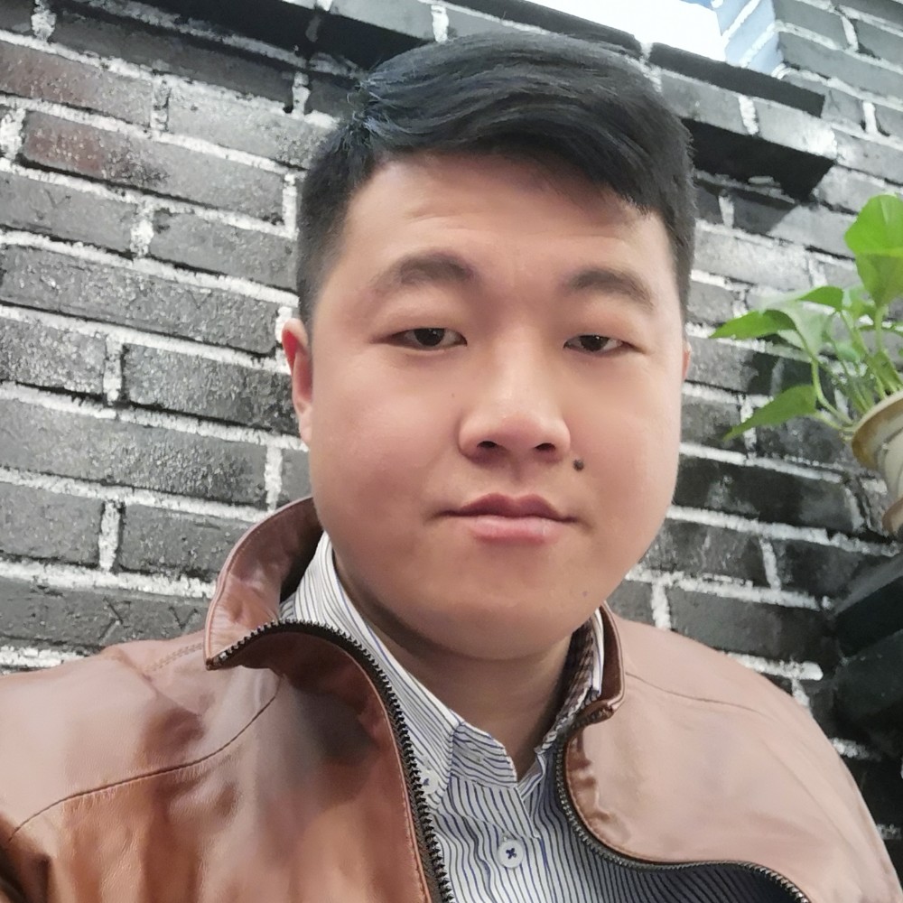 顺利拿红尘的照片