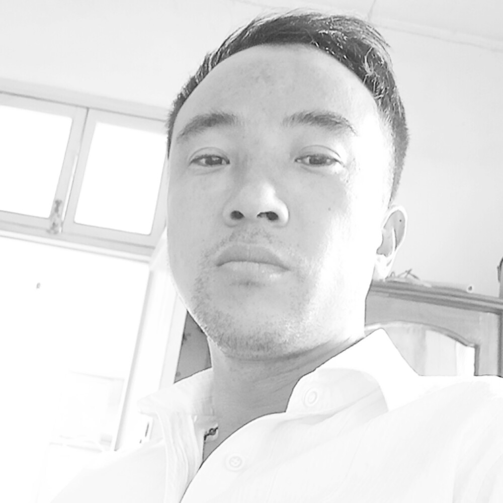 户辉的照片