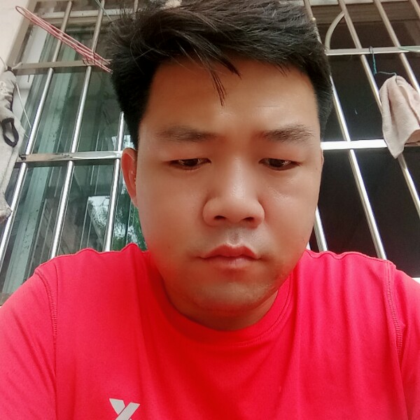 路人爱恋畅快的照片