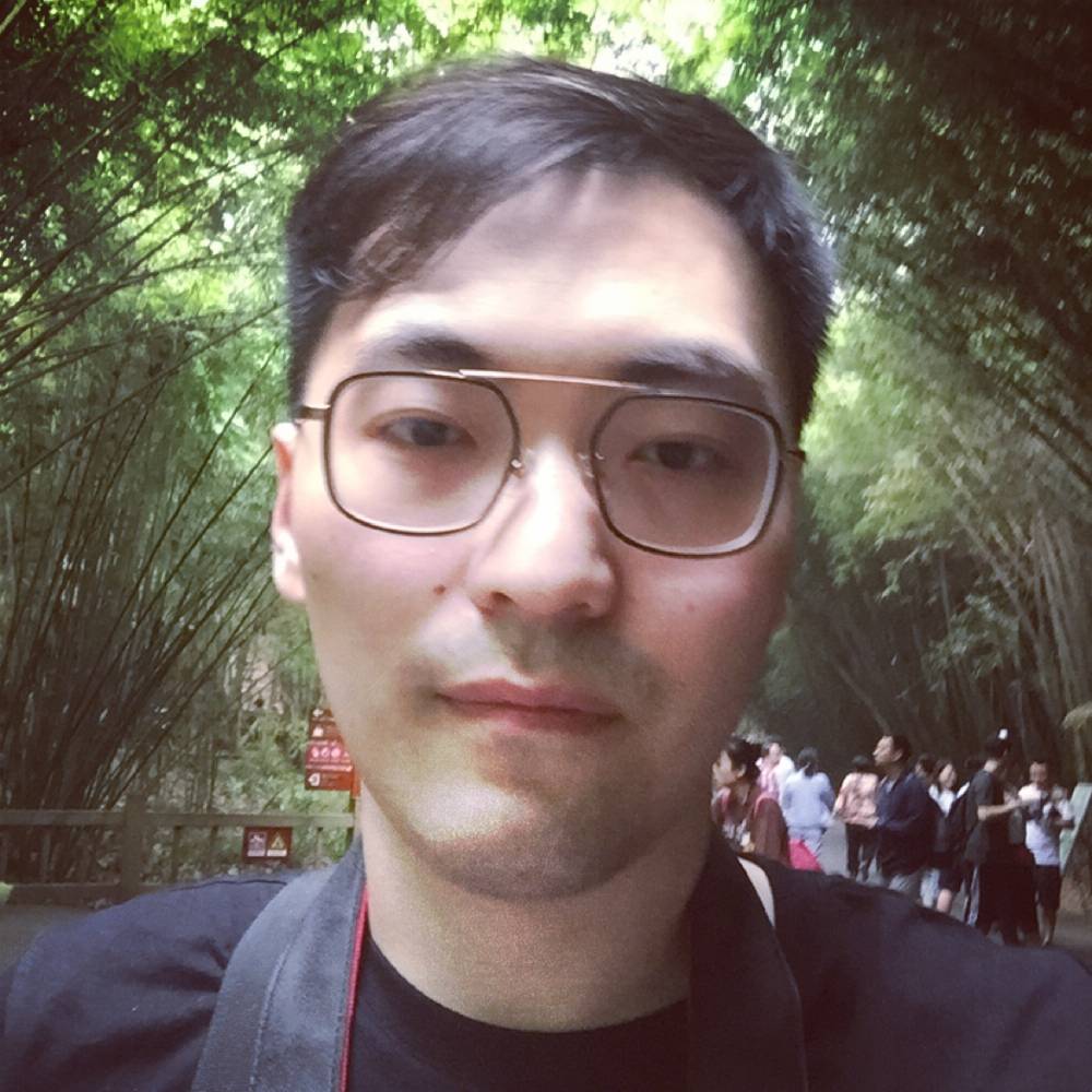 魈亮的照片