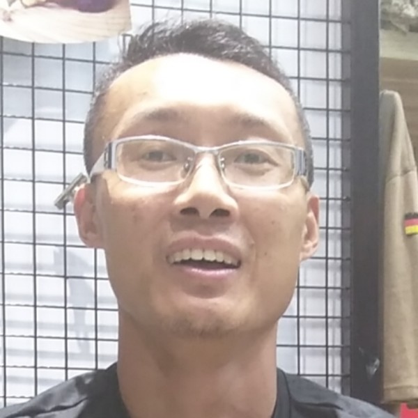 过客苦恋怕孤单的照片