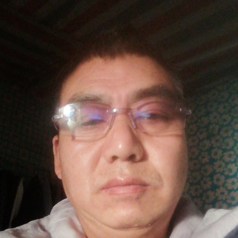 谭远财的照片