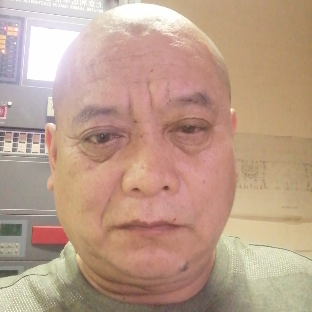 大胆蹁跹呓语的照片