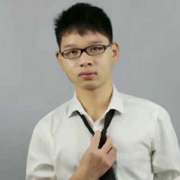 翩飞吃醋小懒猪的照片