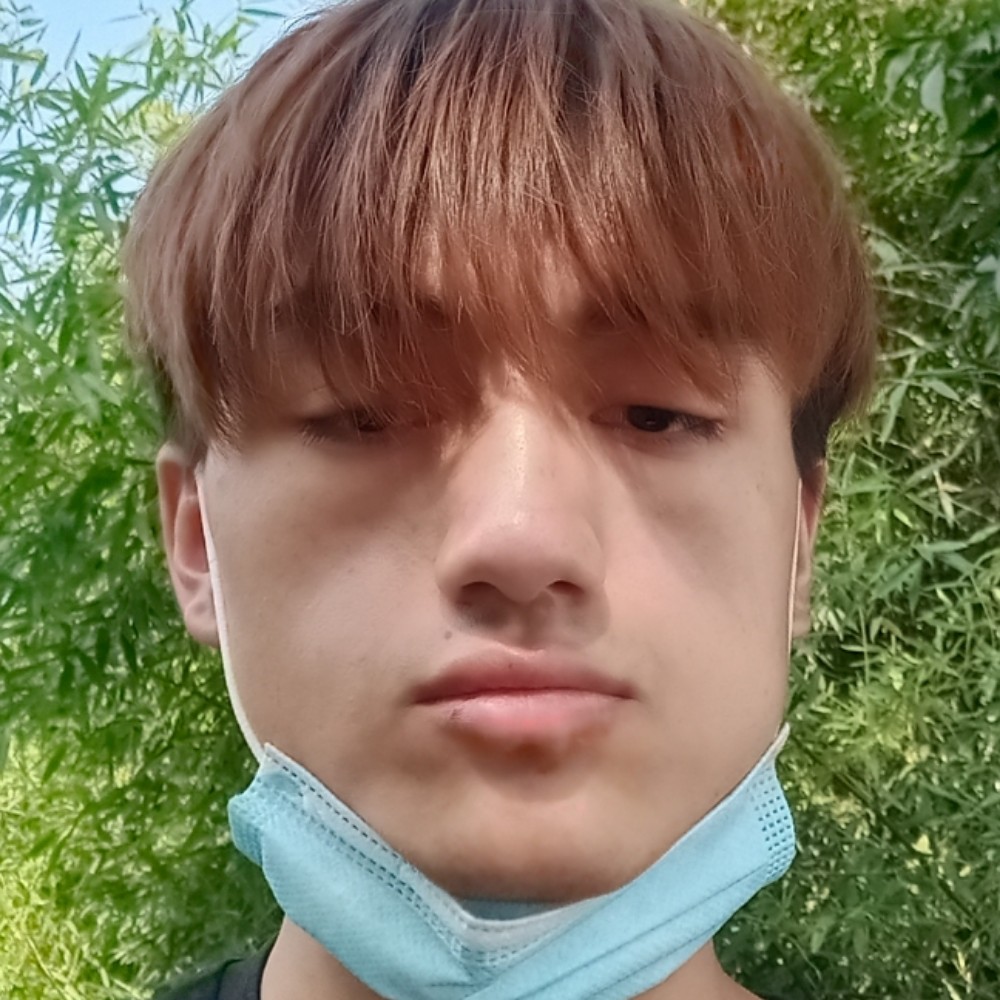 1234艾的照片