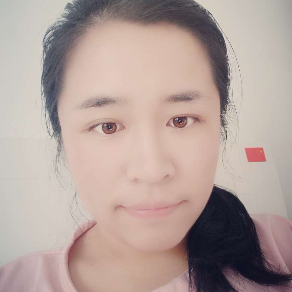搞怪爱恋睫毛膏的照片