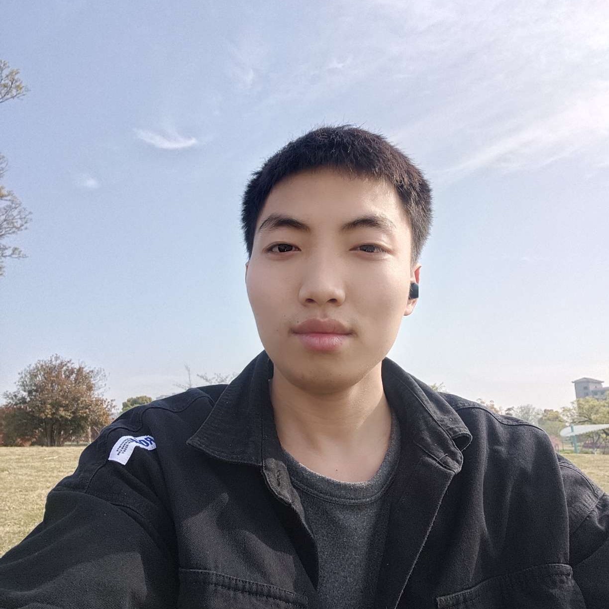 草莓爱无垠的照片