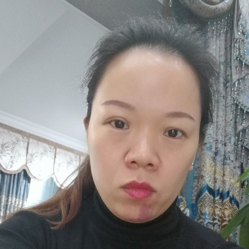 雅绣的照片