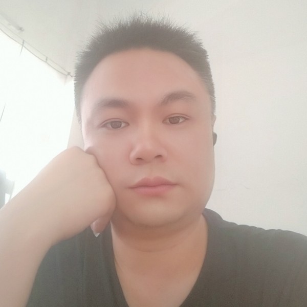 ✔冰是沉睡的水✔的照片