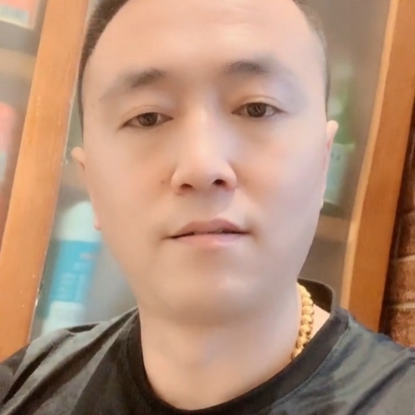 微笑不一定礼貌的照片