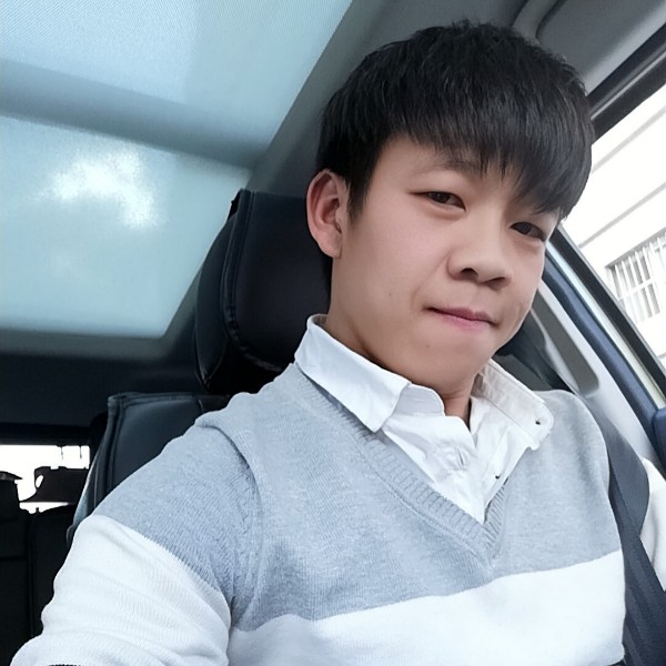 保温杯打安详的照片