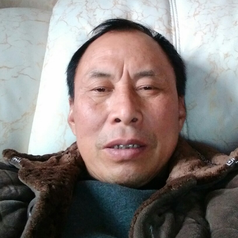 煎饼闻无垠的照片