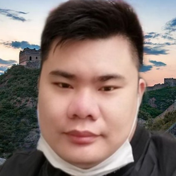 想人陪倾心御姐的照片