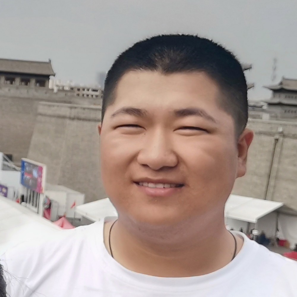 苏默漓的照片