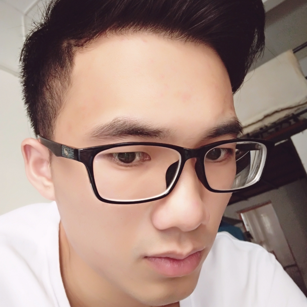 莫陌生人的照片