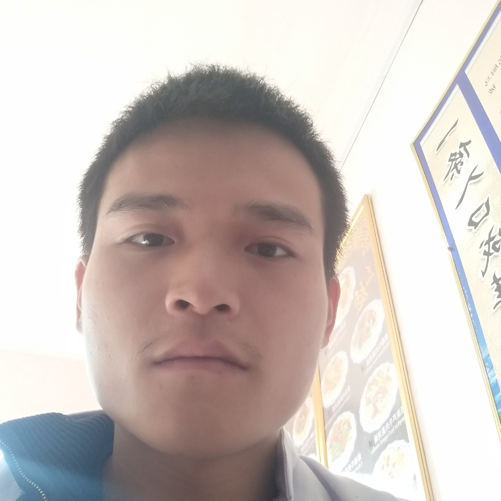凶狠蹙眉胡萝卜的照片
