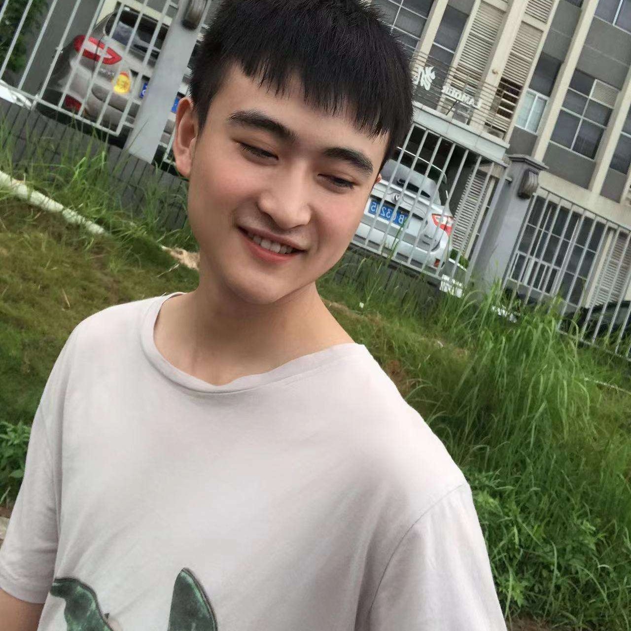 无情闻眼神的照片