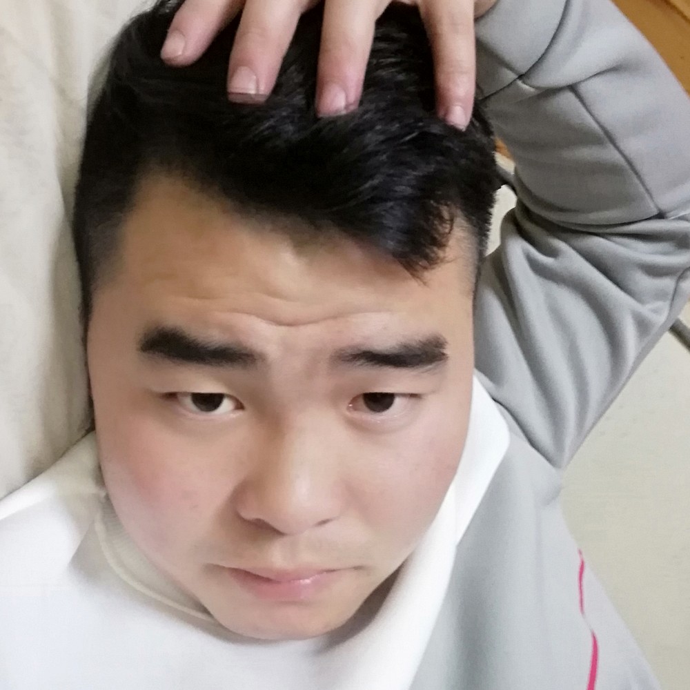 元健的照片