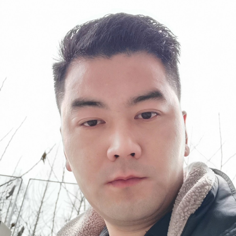 青栀幽默的照片