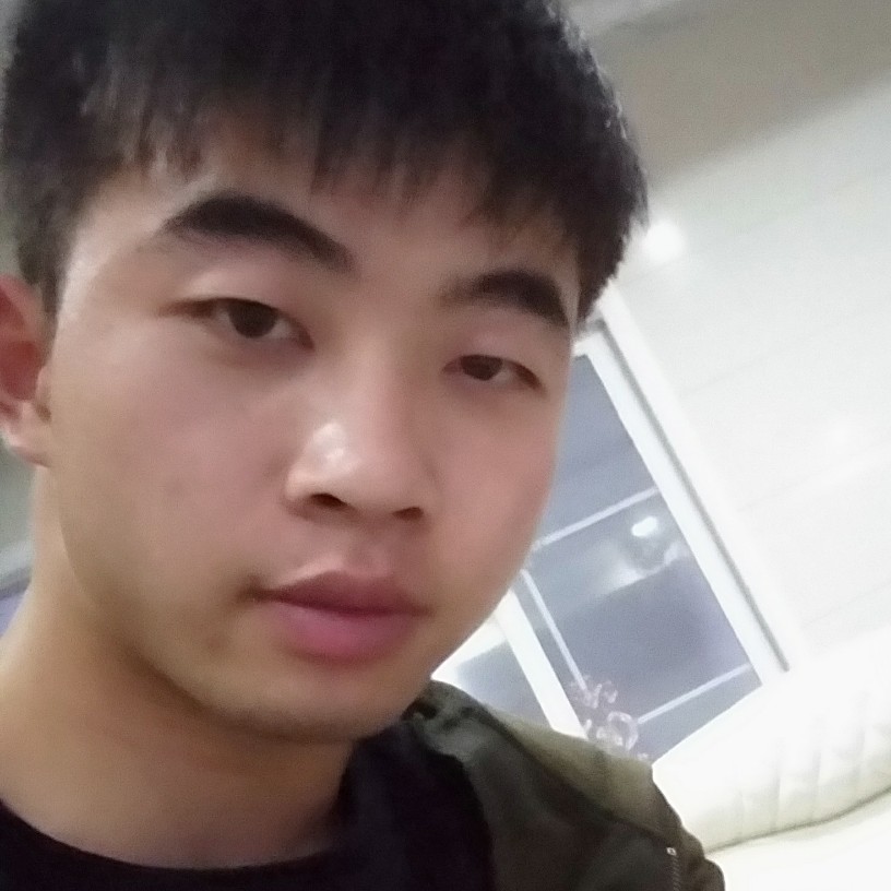 绵密短靴的照片