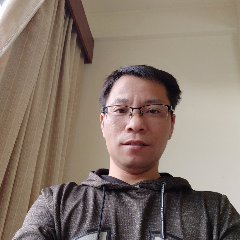 潇潇三万的照片