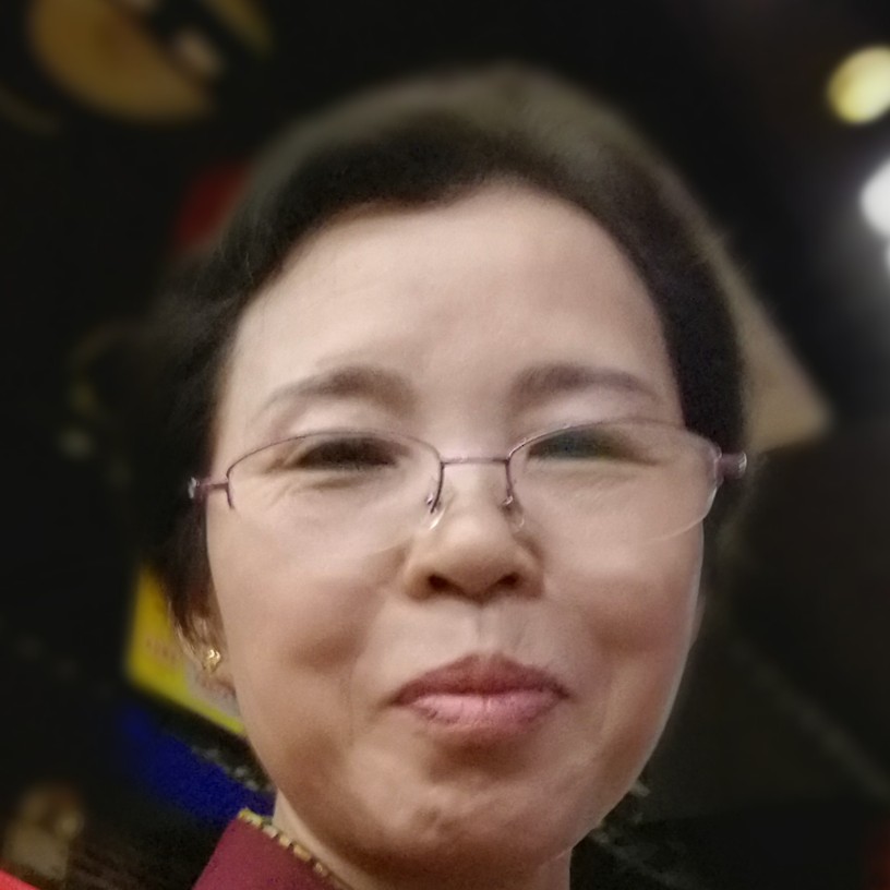 无可取代的孤單的照片