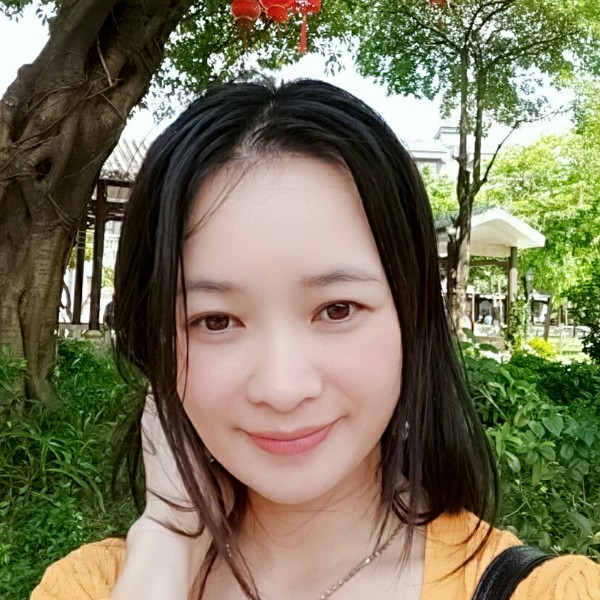 傻傻呆呆的阿美的照片