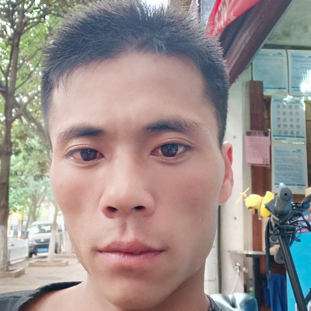 英勇有人生的照片