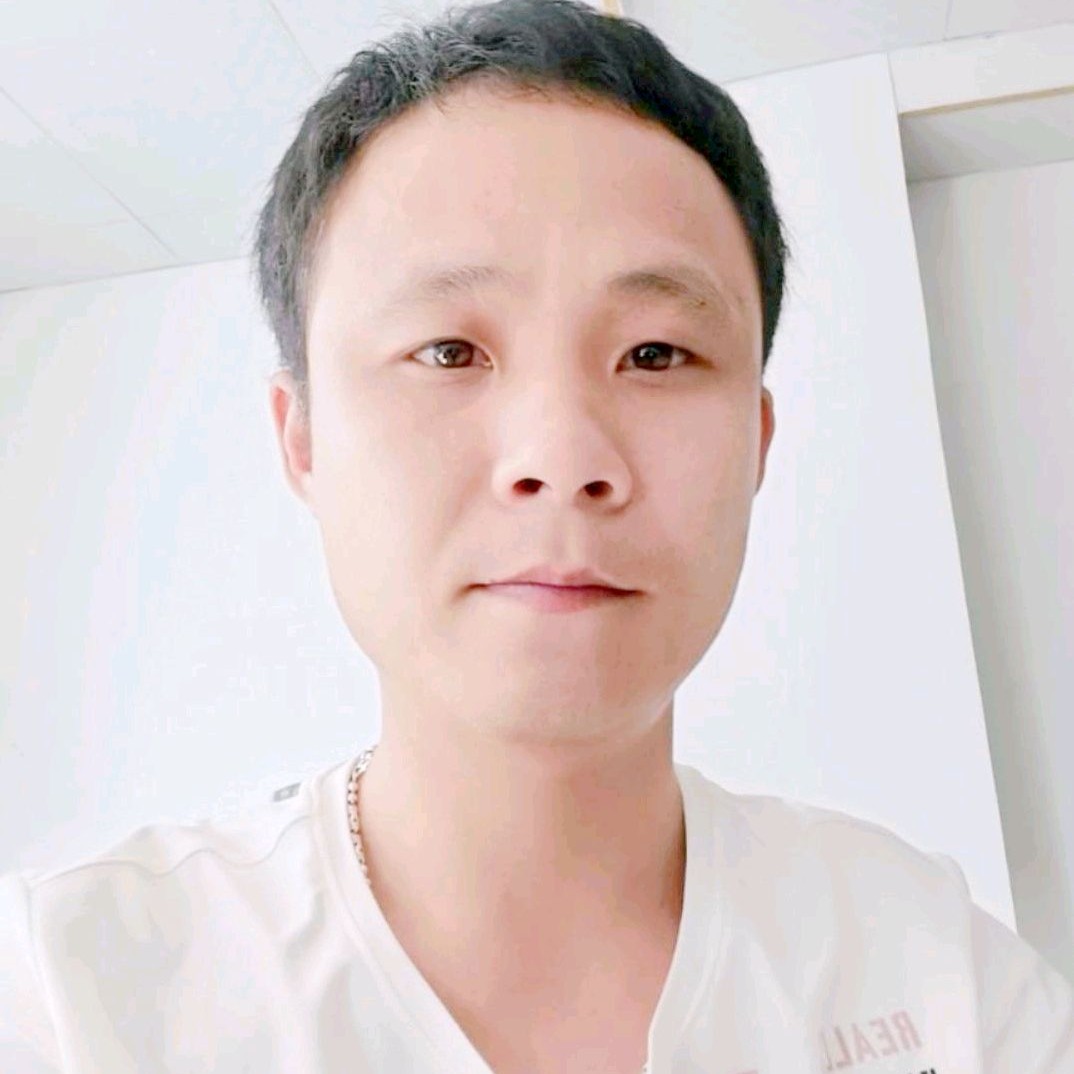 嗯的照片