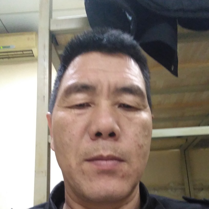 灯泡方直率的照片