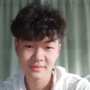 海燕蹁跹呆萌的照片