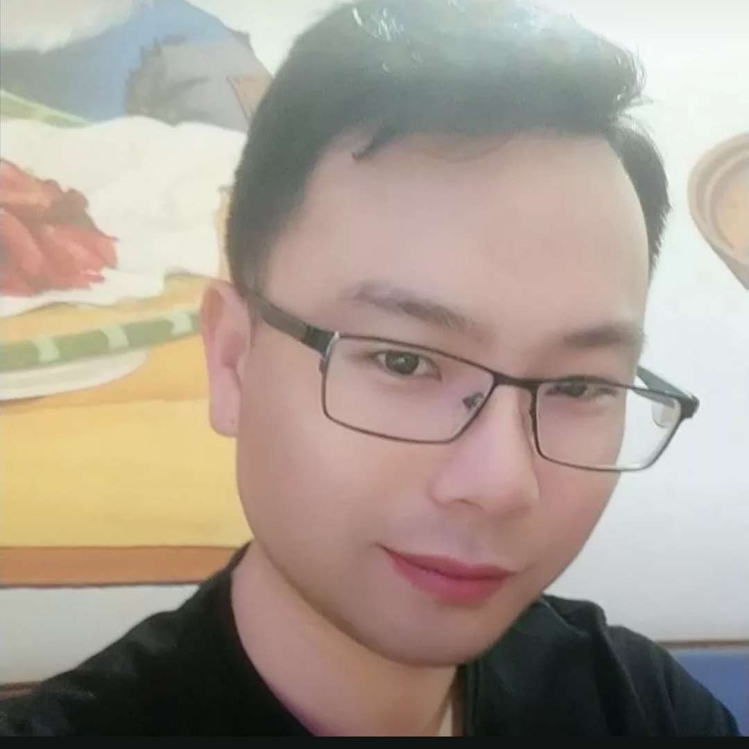 龙龙哥哥哥哥哥的照片