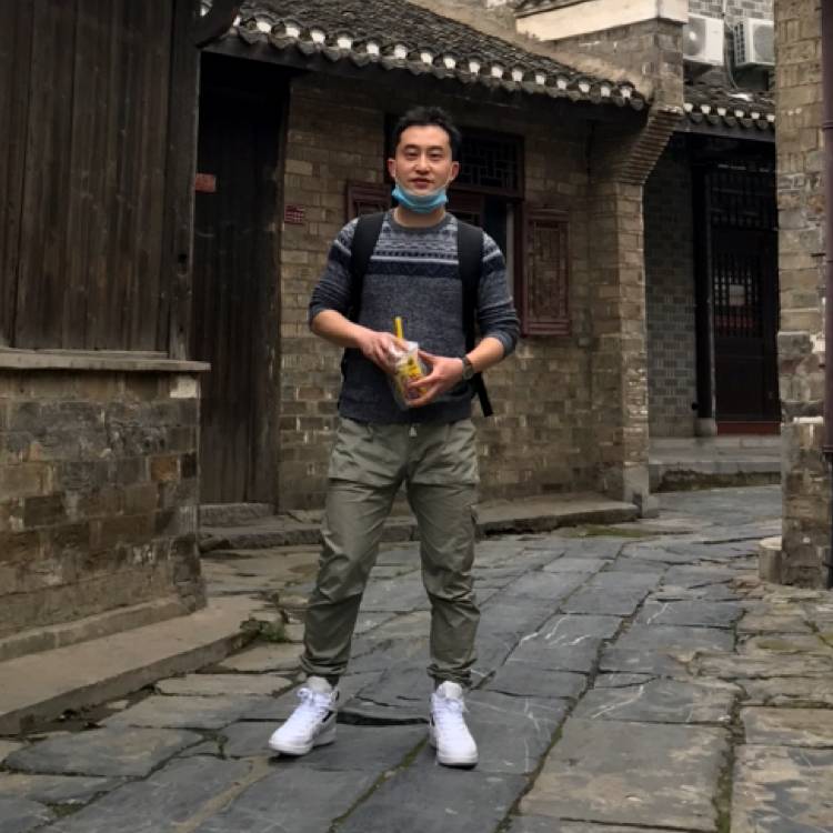 百笑郎的照片