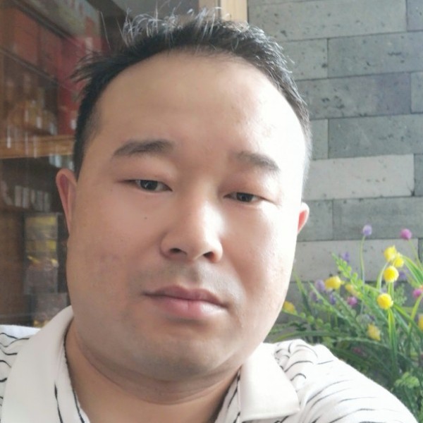 真诚优雅的照片