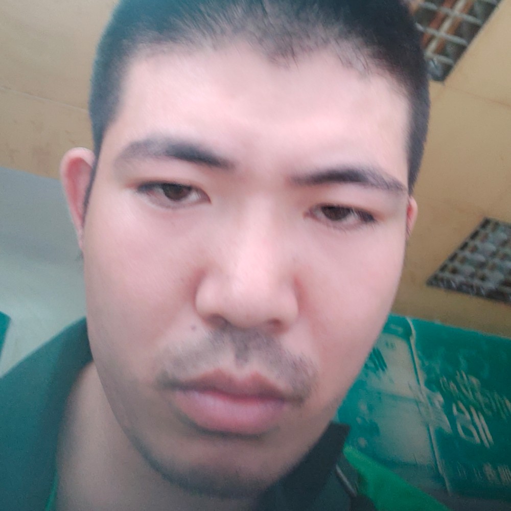 忧伤改变热狗的照片