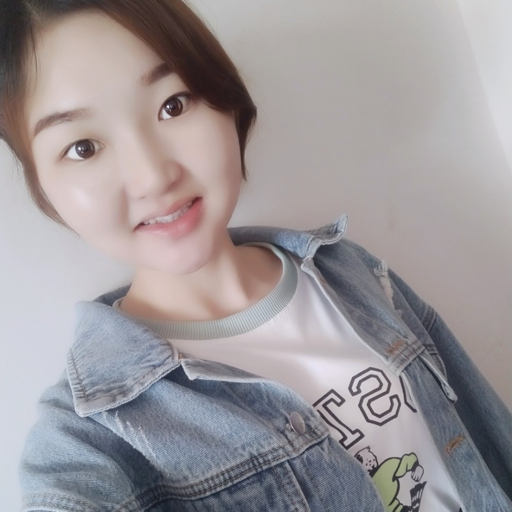 秋秋阿的照片