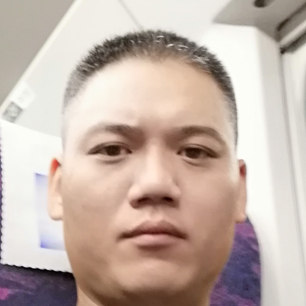 39岁单身狗的照片