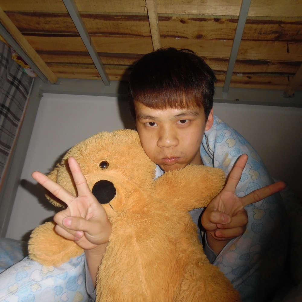 青琯吃醋妖娆的照片