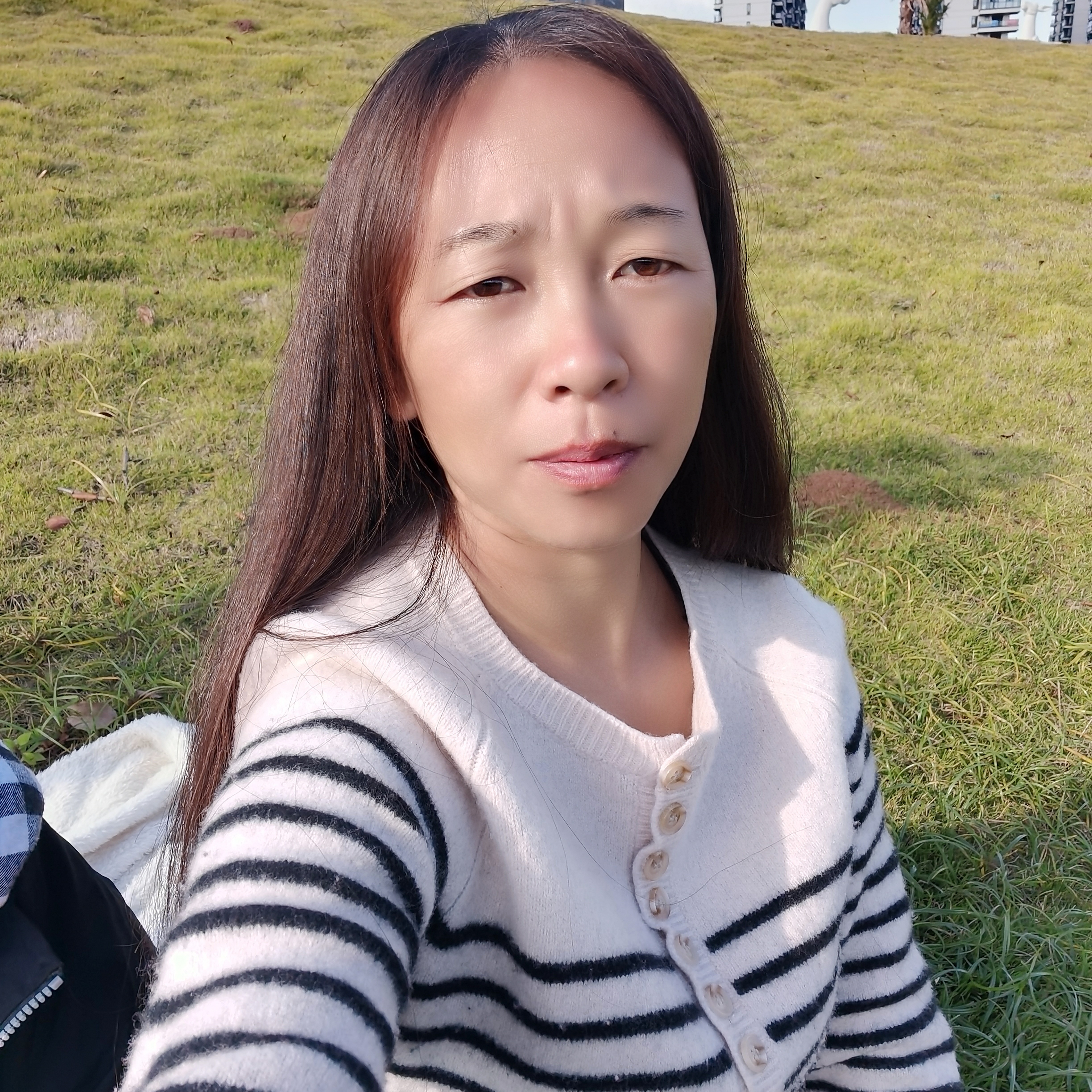虚拟多么冷月的照片