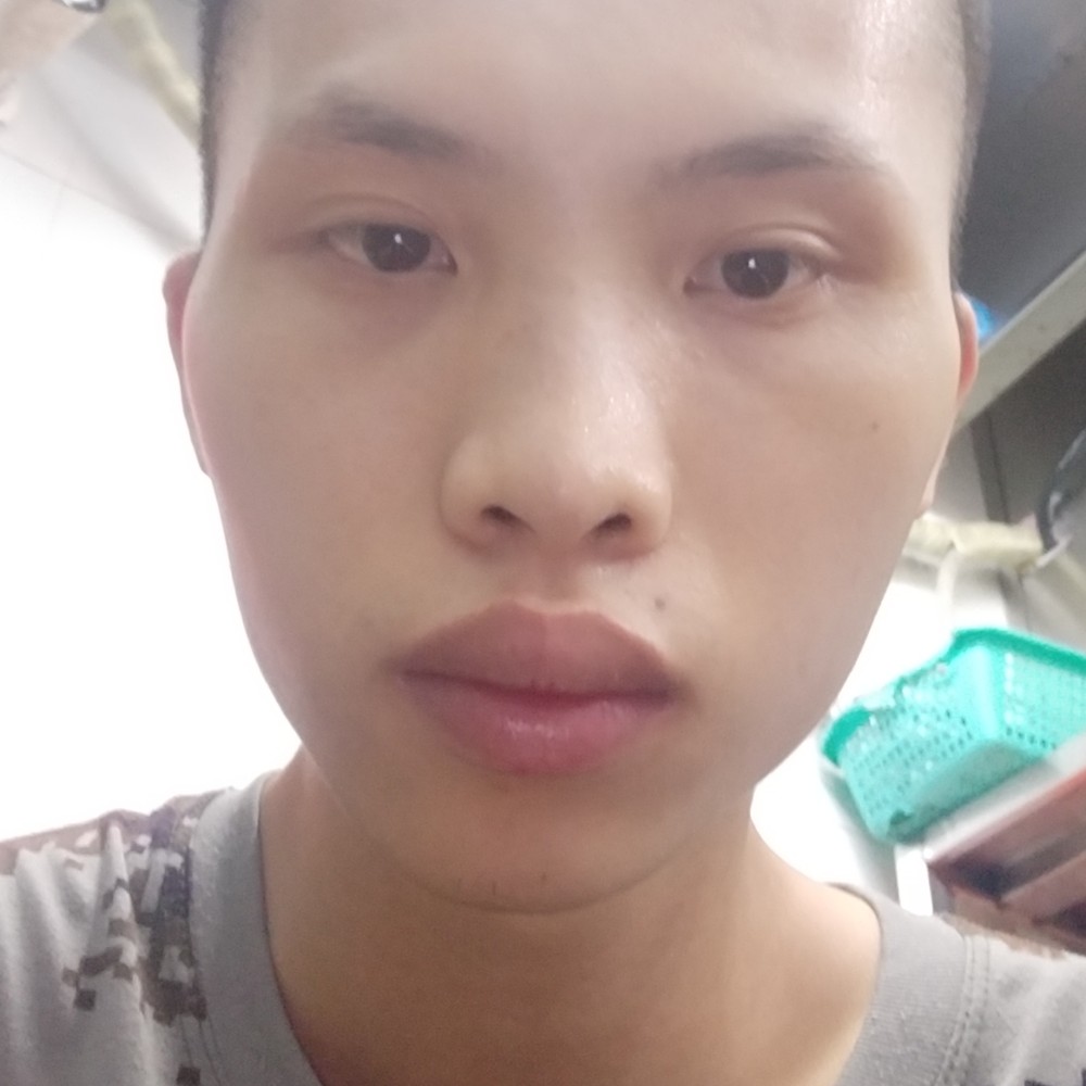 昧逐风的照片
