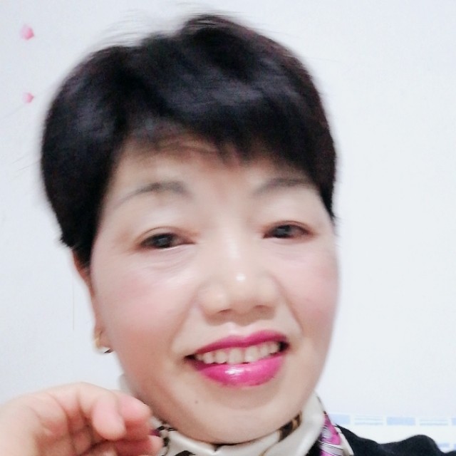 闪闪多么黄蜂的照片