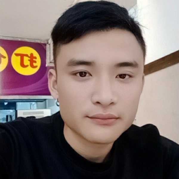 黄世翔的照片