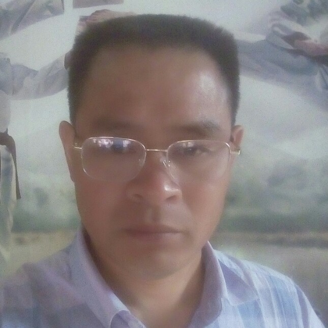 小城一郎的照片