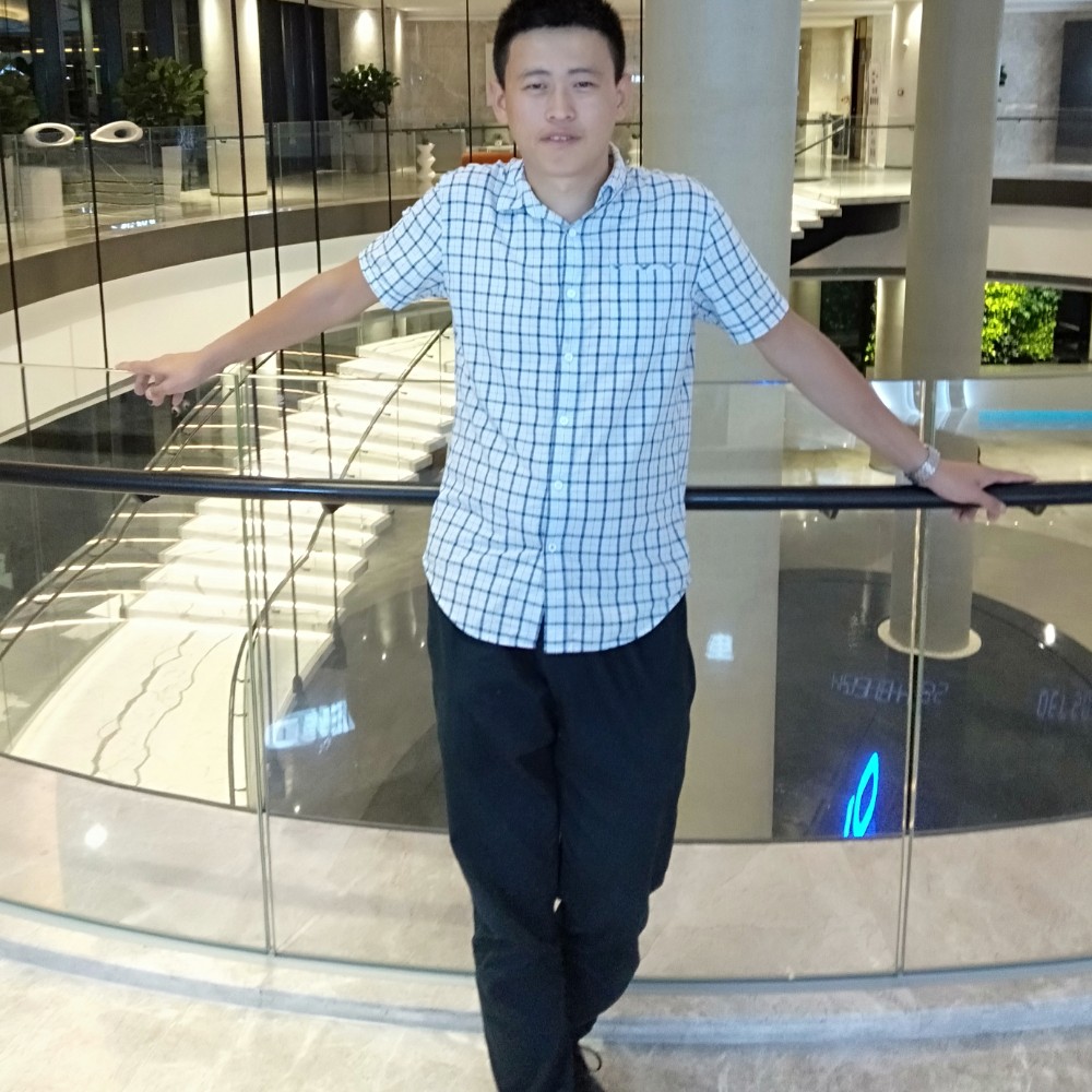 闯荡然无存的照片