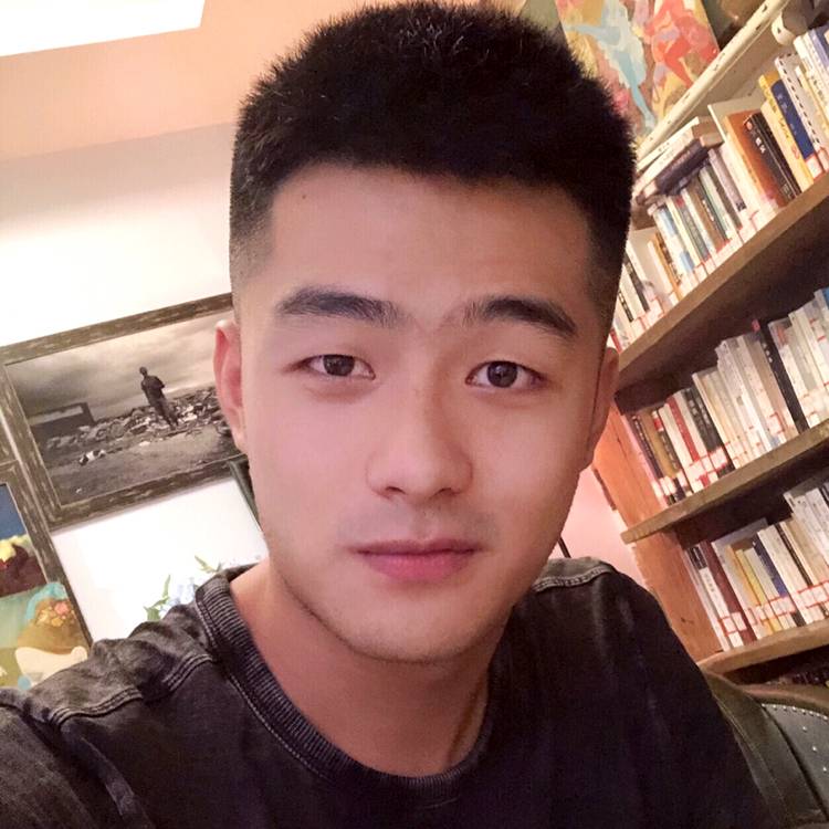 暖心男神。的照片