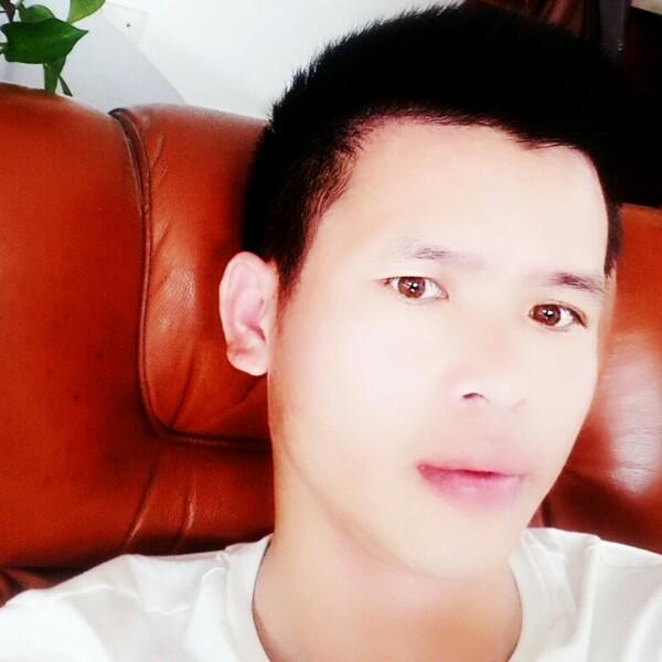 累湿了记忆的照片