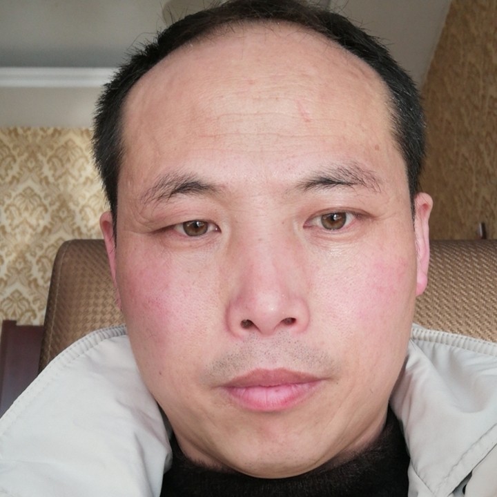 悟空蹙眉烂漫的照片