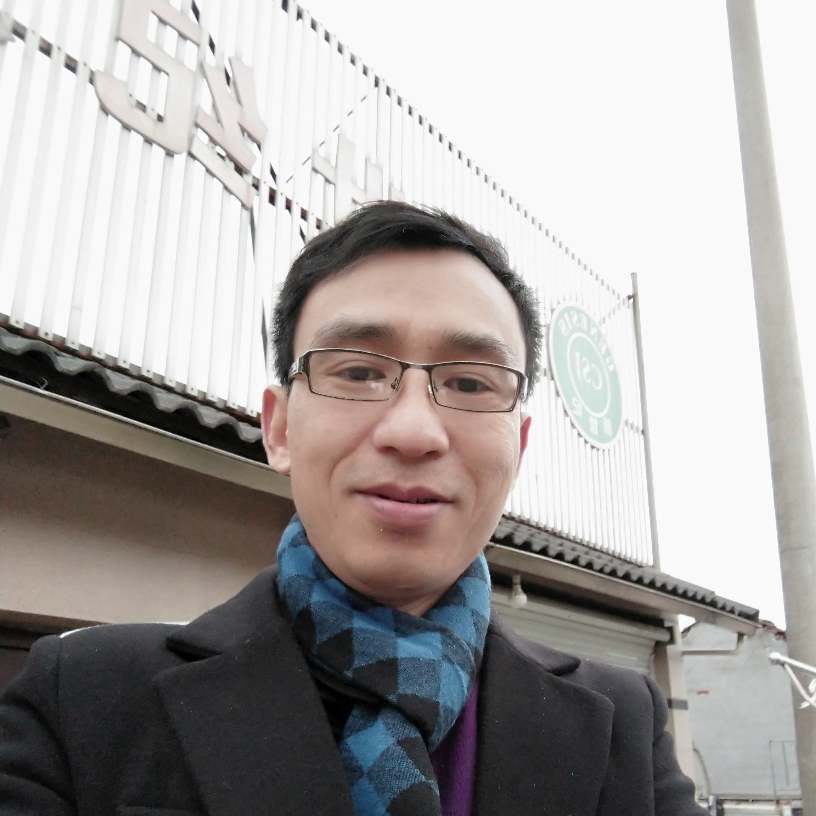 美好板凳孔子的照片